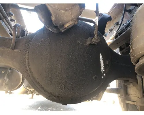 Eaton DS404 Axle Housing (Front)