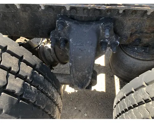 Eaton DS404 Axle Housing (Front)