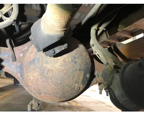 Eaton DS404 Axle Housing (Front)