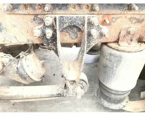 Eaton DS404 Axle Housing (Front)