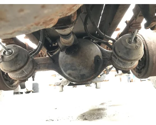 Eaton DS404 Axle Housing (Front)