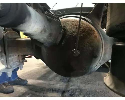 Eaton DS404 Axle Housing (Front)