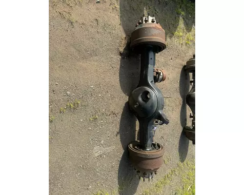 Eaton DS404 Axle Housing (Front)