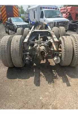 Eaton DS461P Axle Assembly, Rear