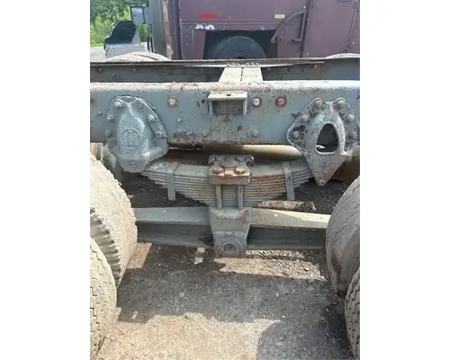 Eaton DS461P Axle Assembly, Rear