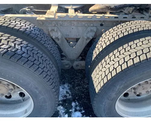 Cutoff Assembly (Housings & Suspension Only) Eaton DD462/RD462 Holst Truck Parts