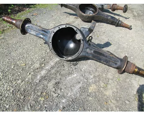 Axle Housing (Front) EATON DS404 WM. Cohen &amp; Sons