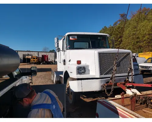 Rears (Front) EATON DS404 Crest Truck Parts