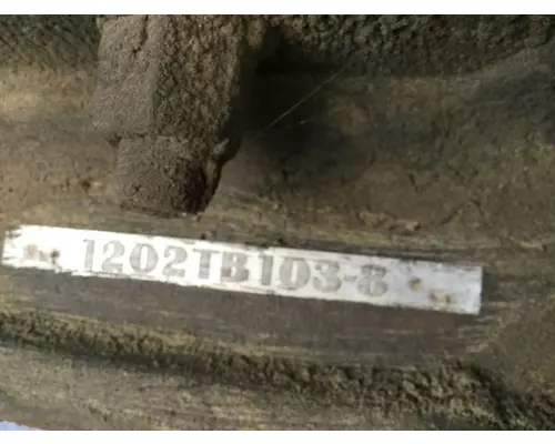 Eaton E-1202I Axle Assembly, Front (unused)