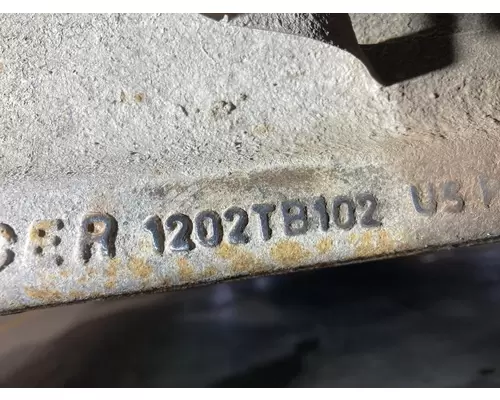 Eaton E-1202I Axle Assembly, Front (unused)