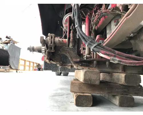 Eaton E-1202I Axle Assembly, Front (unused)
