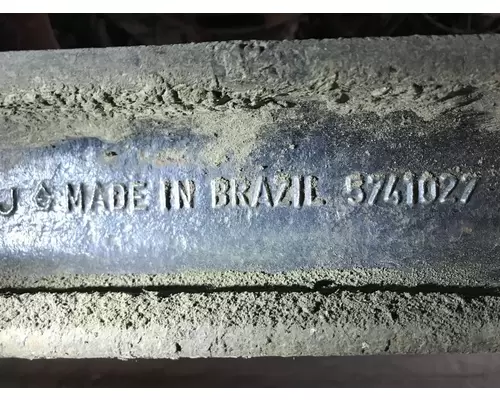 Eaton E-1202I Axle Assembly, Front (unused)