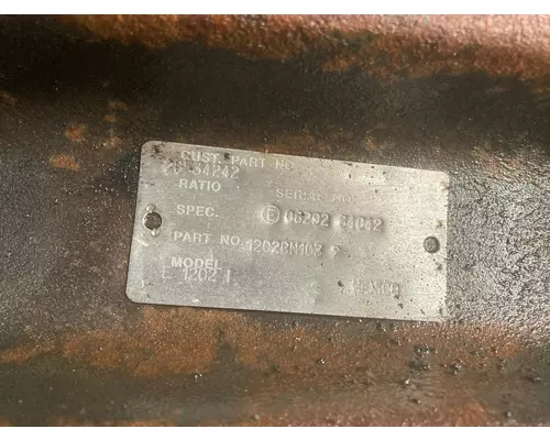 Eaton E-1202I Axle Assembly, Front (unused)