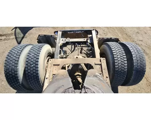 Eaton RS404 Axle Assembly, Rear