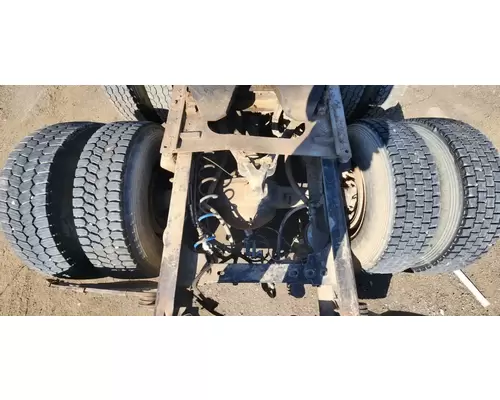 Eaton RS404 Axle Assembly, Rear