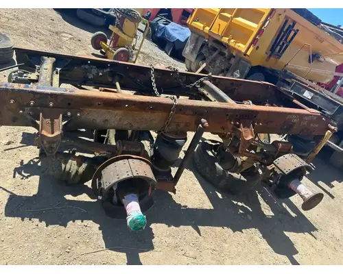 Eaton RS462 Axle Assembly, Rear