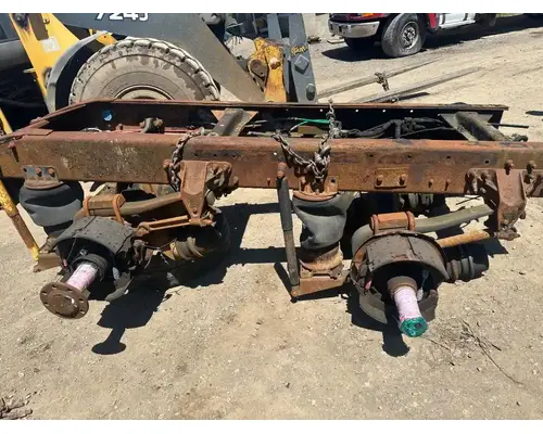 Eaton RS462 Axle Assembly, Rear