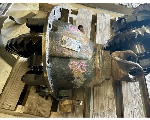 Differential Assembly (Rear, Rear) EATON RDH40 High Mountain Horsepower