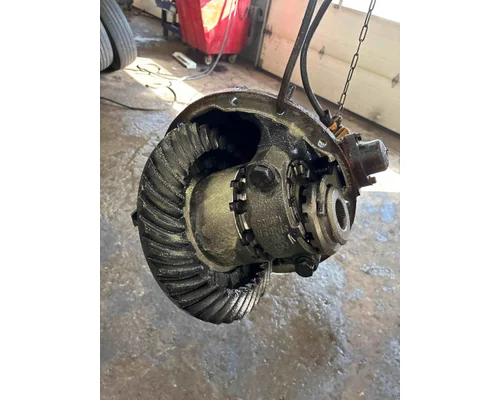 Differential Assembly (Rear, Rear) EATON RS404 Les Camions Gilbert
