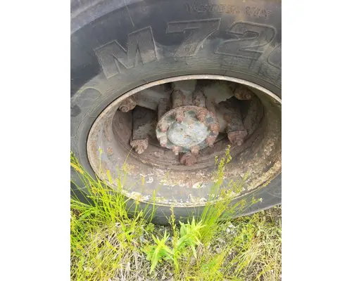 Rears (Rear) Eaton RS461 Caseyâs Truck Salvage World