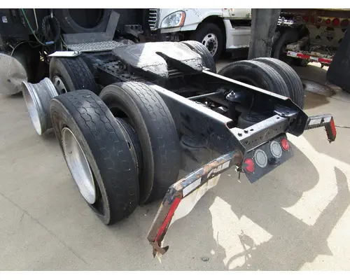 Cutoff Assembly (Housings & Suspension Only) EATON T680 Tim Jordan's Truck Parts, Inc.