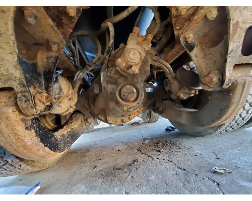Eaton T800 Axle Housing