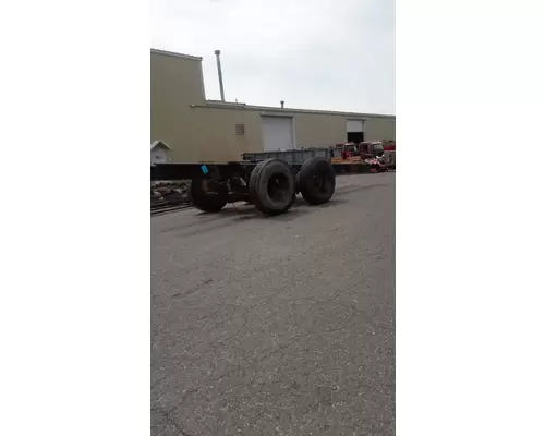 Cutoff Assembly (Complete With Axles) EATON W900L High Mountain Horsepower