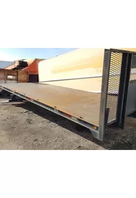 FLATBEDS  Body / Bed