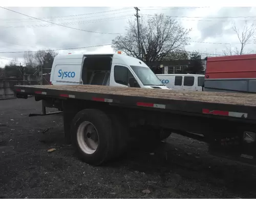 FLATBED SUPREME CORP TRUCK BODIES, BOX VANFLATBEDUTILITY