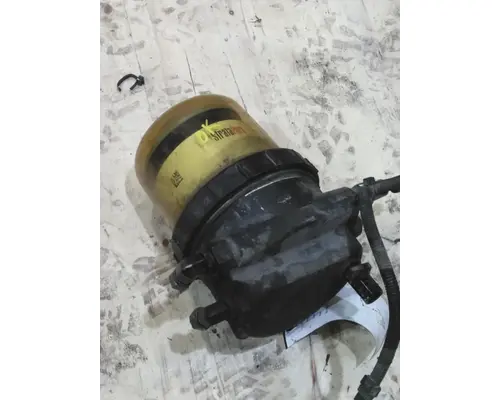 FLEETGUARD FS19915 FUEL WATER SEPARATOR ASSEMBLY