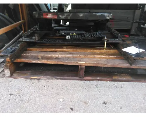 FONTAINE AIR SLIDE FIFTH WHEEL