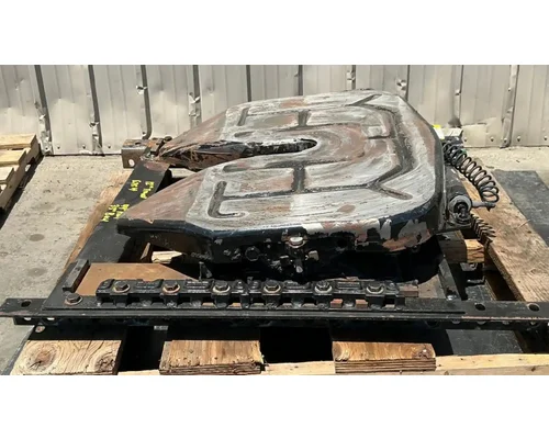 FONTAINE Cascadia 125 Fifth Wheel