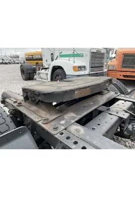 FONTAINE STATIONARY Fifth Wheel