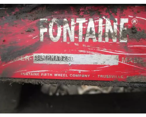 FONTAINE STATIONARY Fifth Wheel