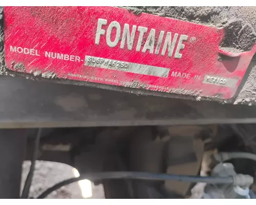 FONTAINE STATIONARY Fifth Wheel