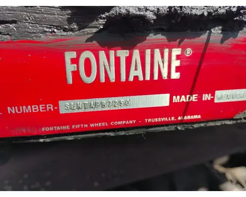 FONTAINE STATIONARY Fifth Wheel
