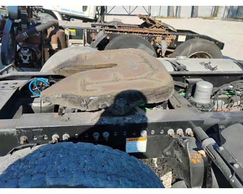 FONTAINE STATIONARY Fifth Wheel