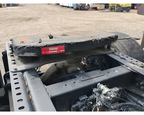 FONTAINE STATIONARY Fifth Wheel