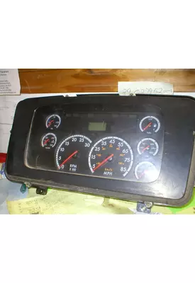 FORD/ STERLING L-8513 Instrument Cluster