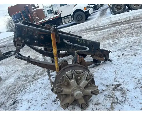 FORD AXLE BEAM  Axle Assy, Fr (4WD)