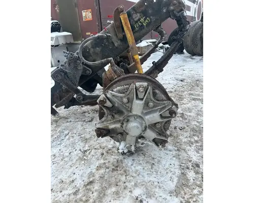 FORD AXLE BEAM  Axle Assy, Fr (4WD)