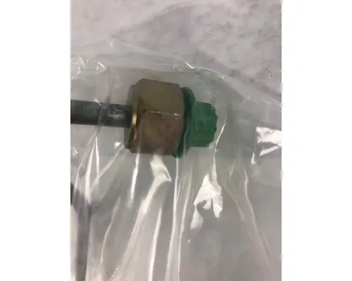 FORD NEW HOLAND  FUEL PUMP PARTS