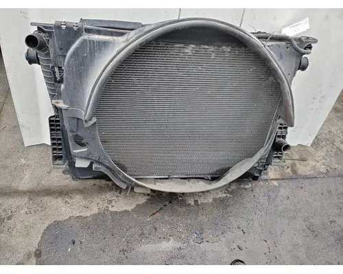 FORD  6.8 Radiator