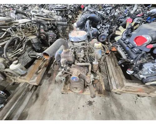FORD 361 Engine Assembly