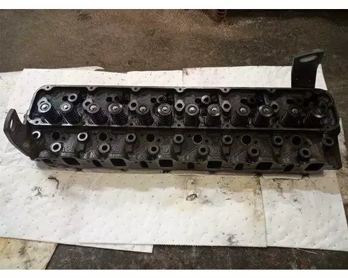 FORD 6.6 Cylinder Head