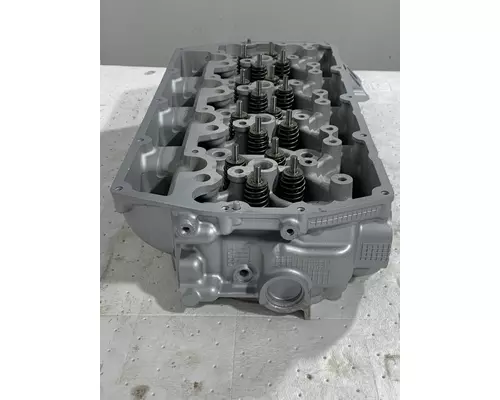 FORD 6.7L Powerstroke Cylinder Head