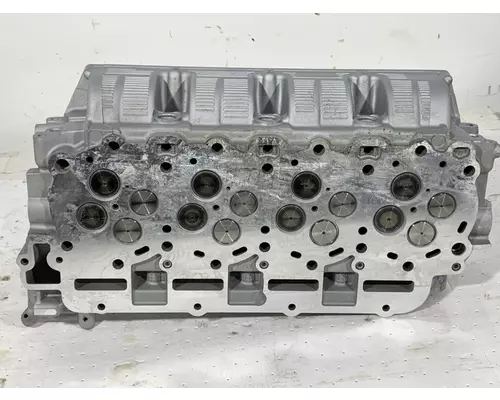 FORD 6.7L Powerstroke Cylinder Head