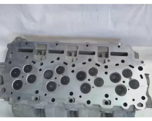 FORD 6.7 Cylinder Head