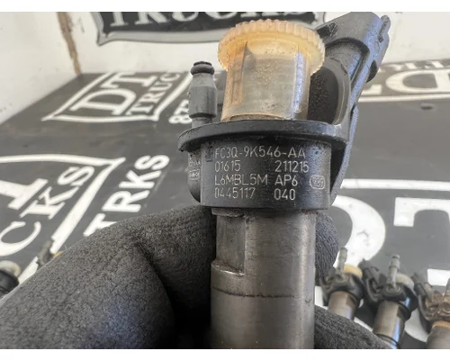 FORD 6.7 Fuel Injector
