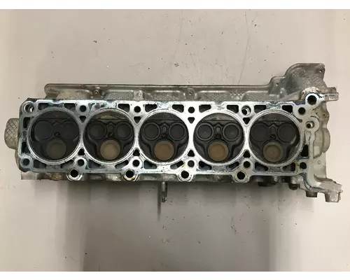 FORD 6.8G Cylinder Head